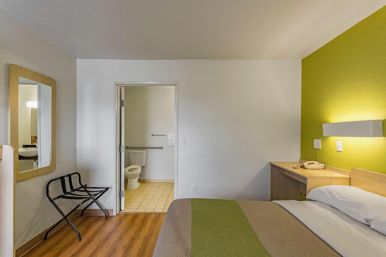 Motel 6-Billings, Mt - South Buitenkant foto