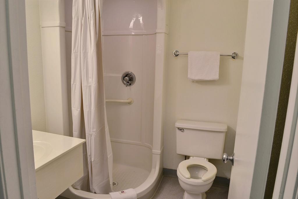 Motel 6-Billings, Mt - South Buitenkant foto