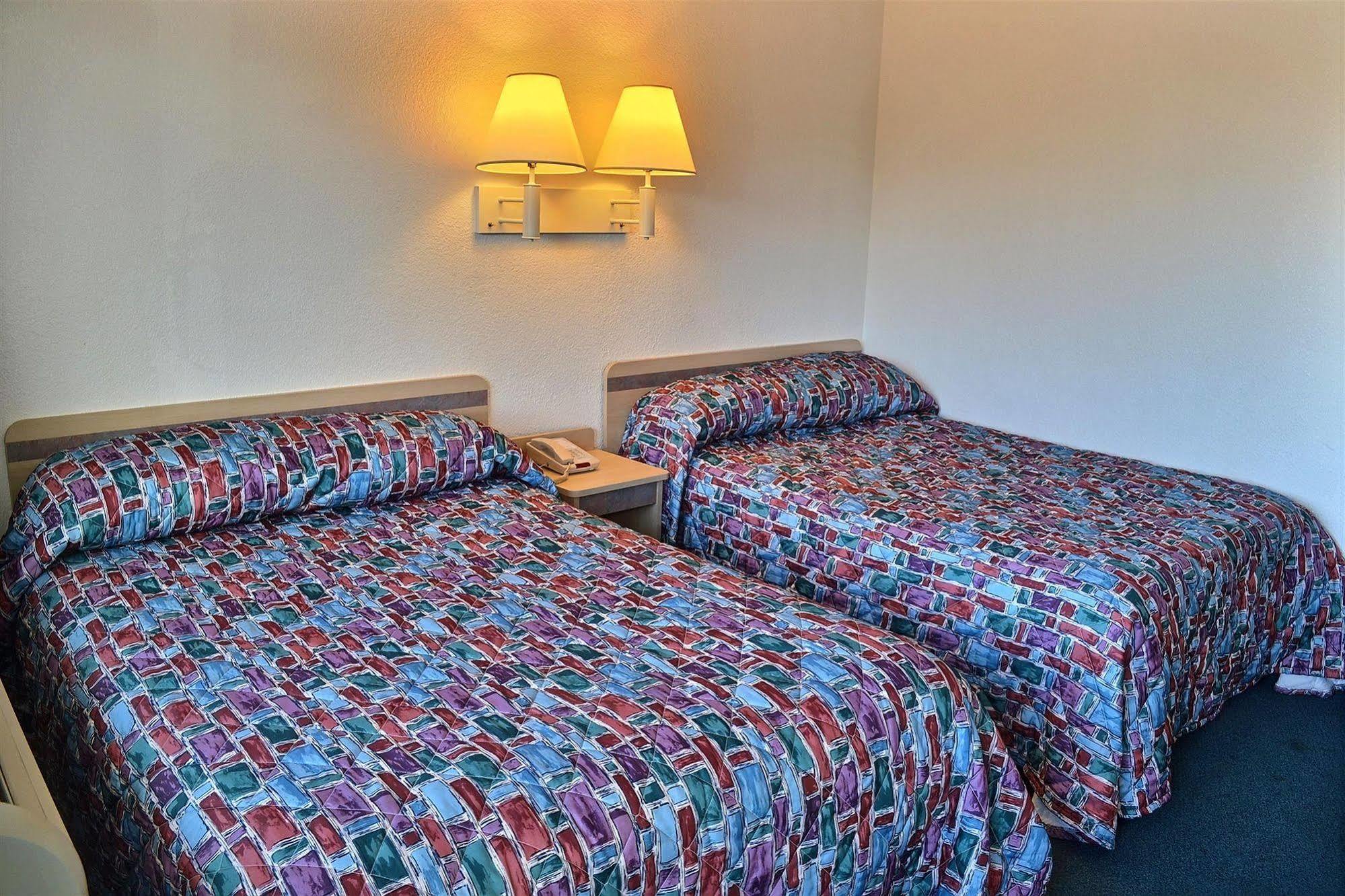 Motel 6-Billings, Mt - South Buitenkant foto
