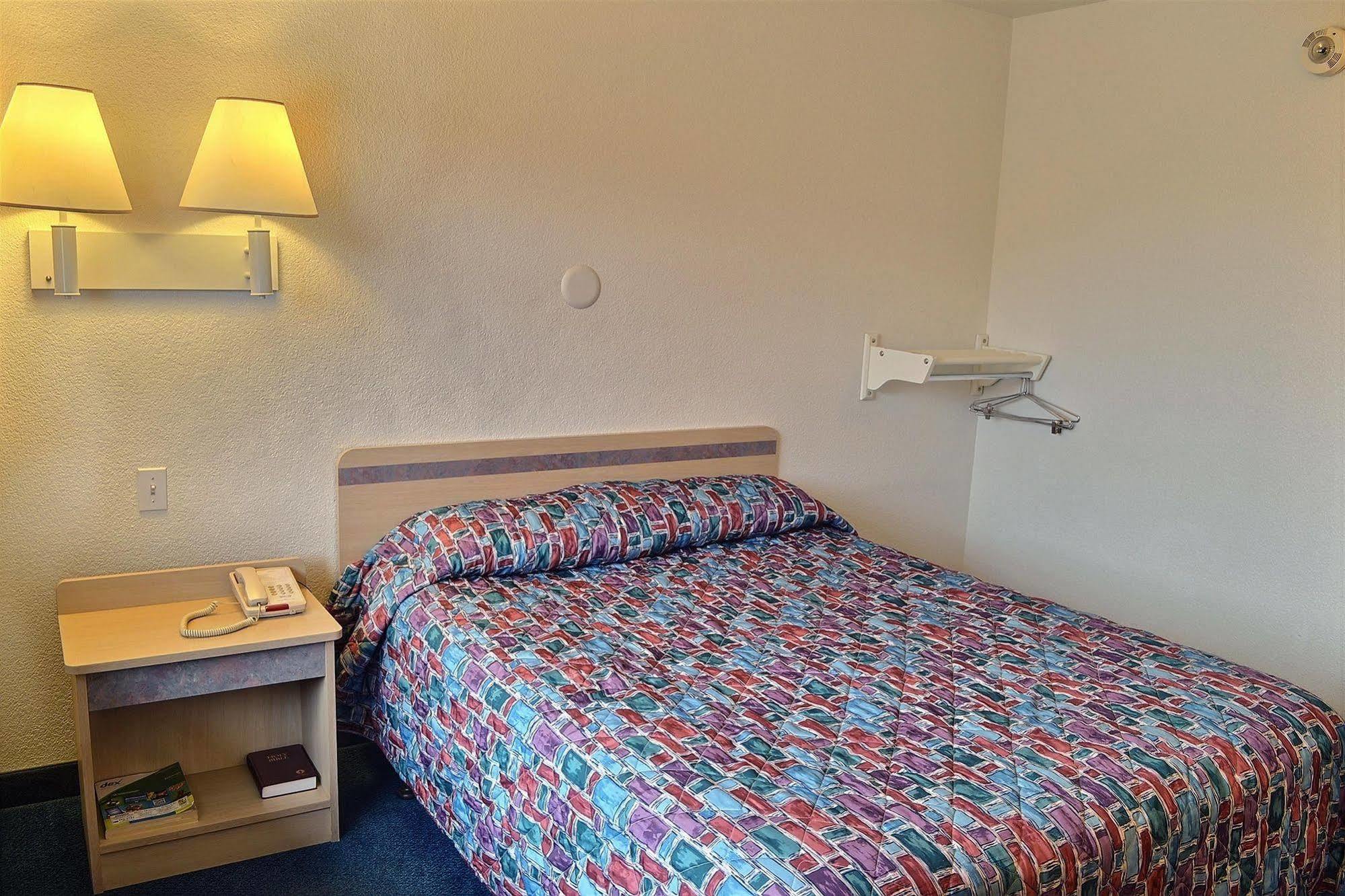 Motel 6-Billings, Mt - South Buitenkant foto